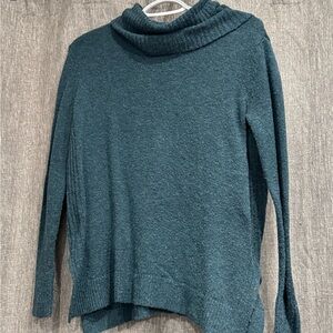 Heritage Deep Teal Turtleneck Sweater